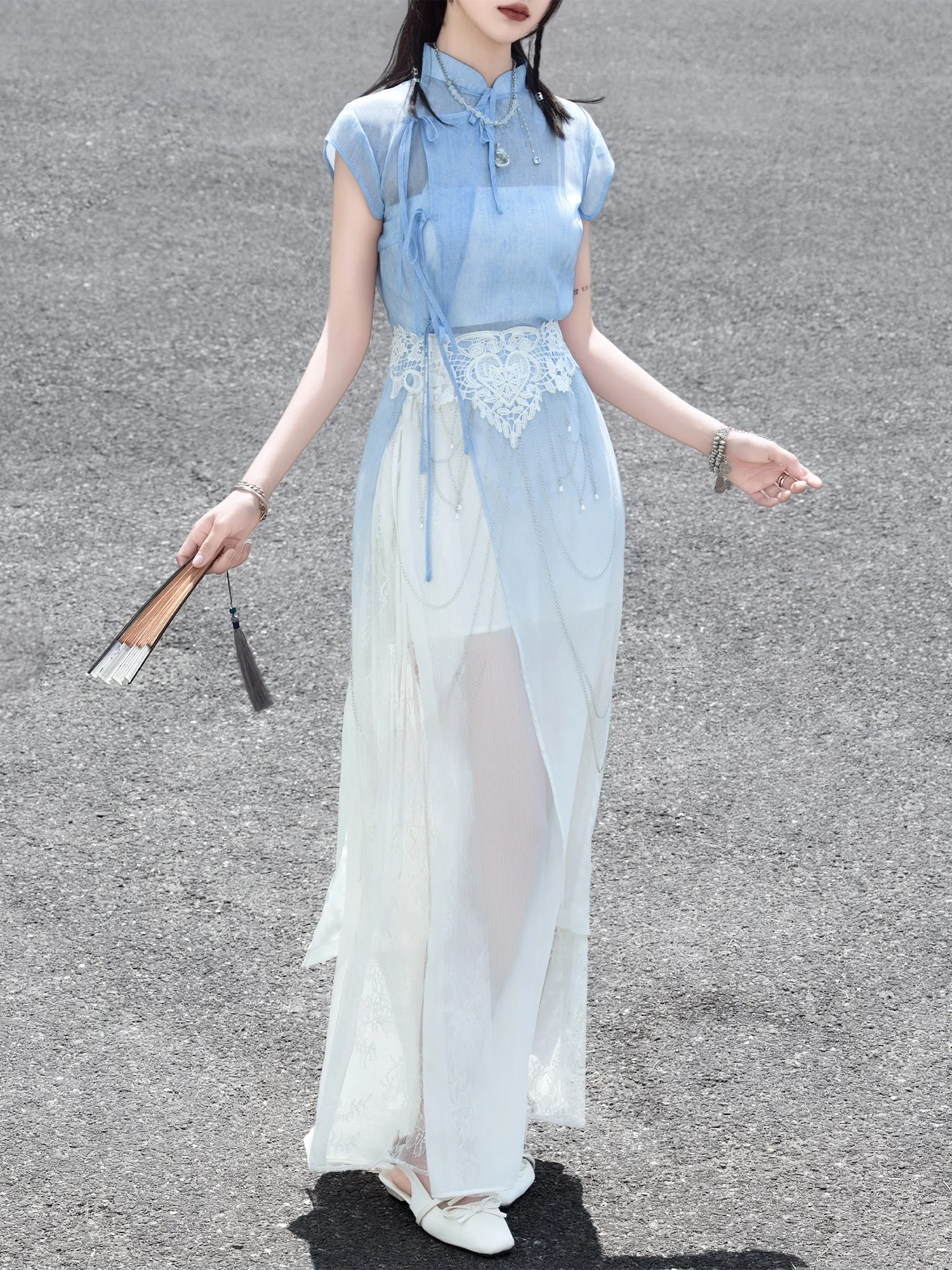 

Gradient Blue Snowflake Chiffon Dress Slanted Collar Long Qipao Retro Style High Slit Short Sleeve Daily Wear