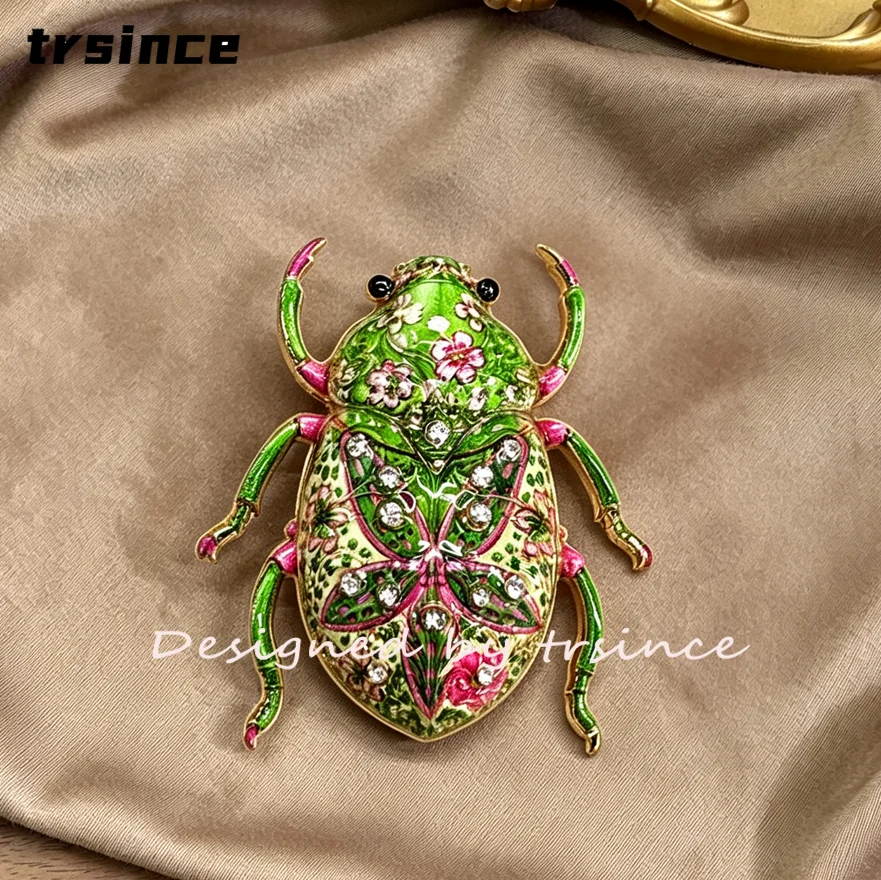 Retro Painted Enamel Beetle Brooch Shiny Rhinestone Insect Pin Women Clothing Decor Brooches Birthday Mother's Day Gift for Her
