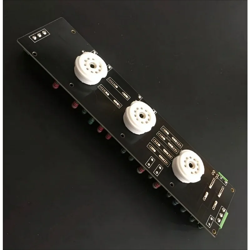 McIntosh C22 Tube Preamplifier, vacuum tube preamplifier, compared with Marantz Model 7