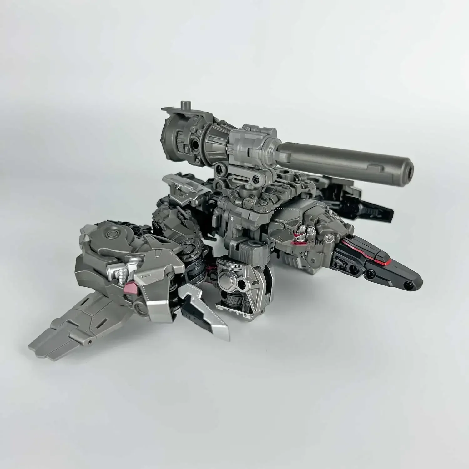 変形可能なアクションフィギュアMX6601,MX-6601 mg,タンクMegatank,ko ss109,おもちゃ,ギフト,6601