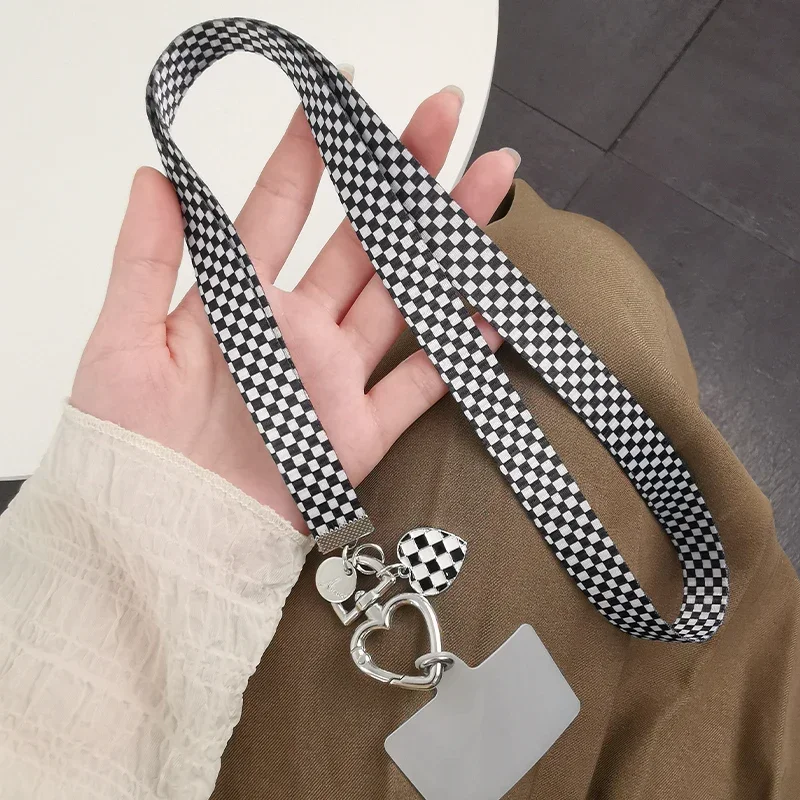 Mobile Phone Lanyard Black and White Checkered Long Diagonal Shoulder Strap Neck Strap Love Buckle Pendant Anti Loss Lanyard