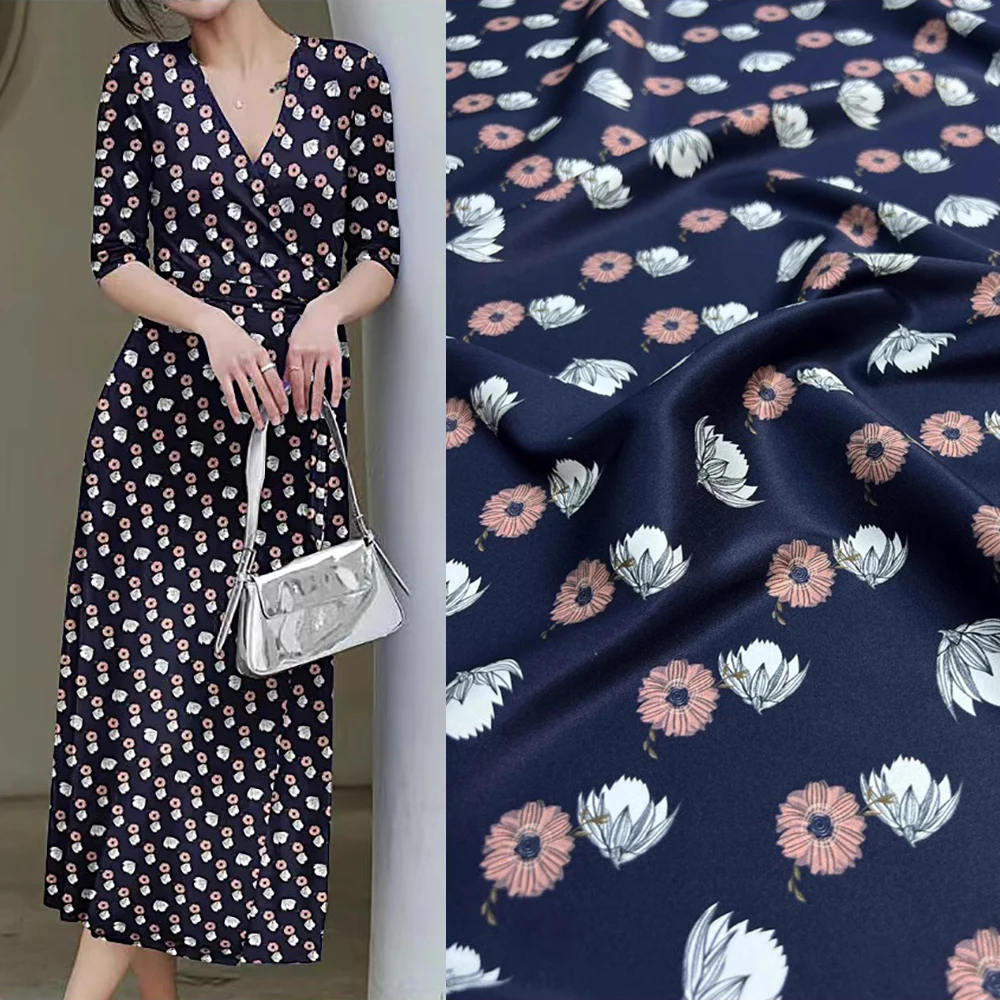 Pure Mulberry Silk Twill 20 momme Width 140cm High Quality Breathable Anti-allergy Natural Soie Material Dark Blue FlowerPattern