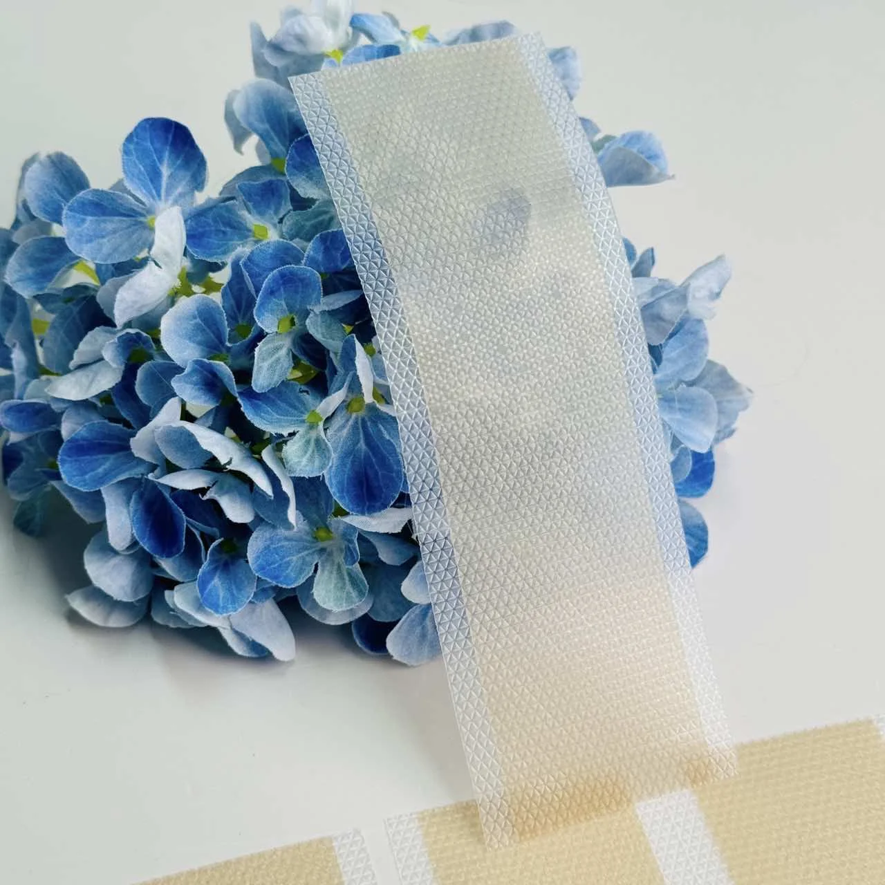 Breathable Skin-Friendly Waterproof Reusable Silicone Scar Tape Adhesive Ear Protection Discreet Coverage Bandage