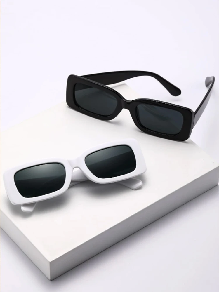 2Pcs New Retro Small Square Frame Sunglasses, Uv Protection, Slimming Effect, Trendy, Same Style for Men and Women