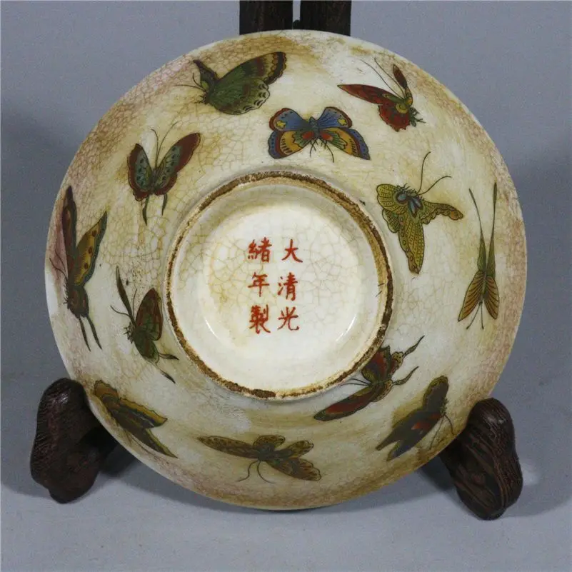 Daguangxu Year butterfly bucket bowl open piece porcelain bowl, folk old objects, ancient player residence collection ornaments