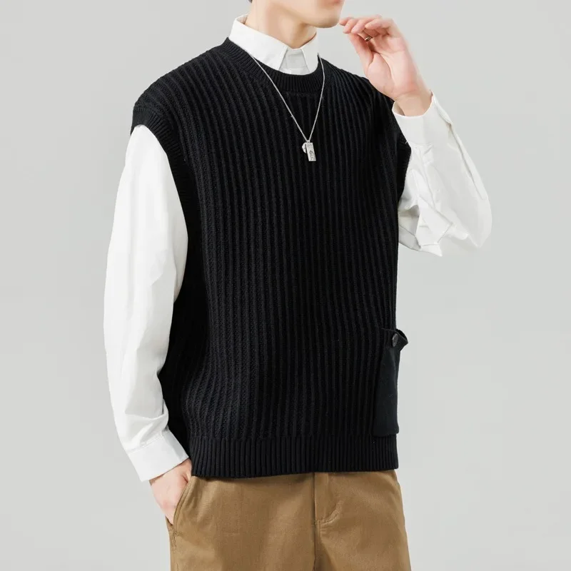 

2024 Casual Pocket Fashionable Woven Vest Knitted Sweater Sleeveless Quality Sweater for Men