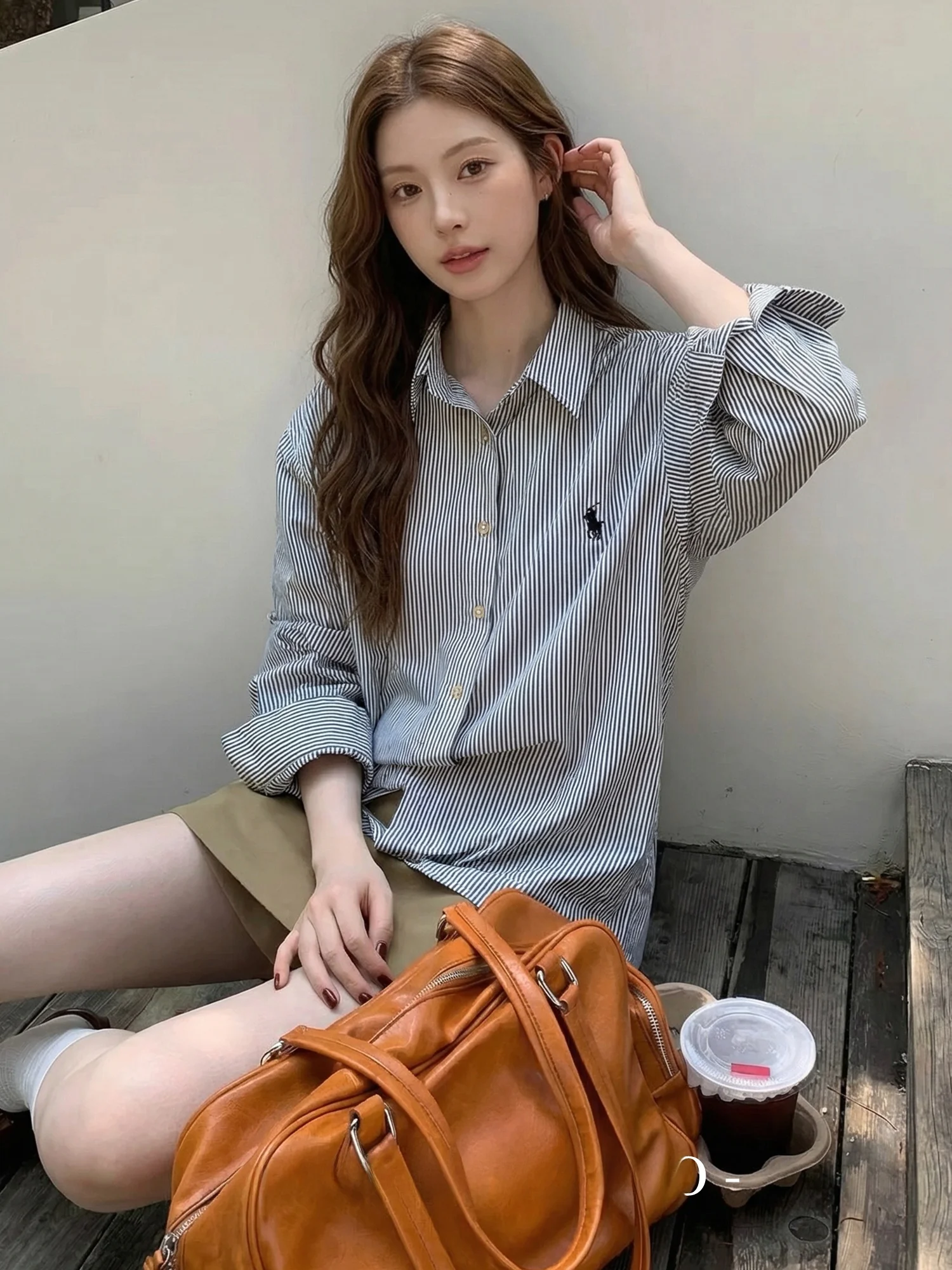 

Свободная полосатая рубашка для женщин: новая весенняя коллекция, повседневная, удобная, универсальная, модная, с длинным рукавом, на пуговицах