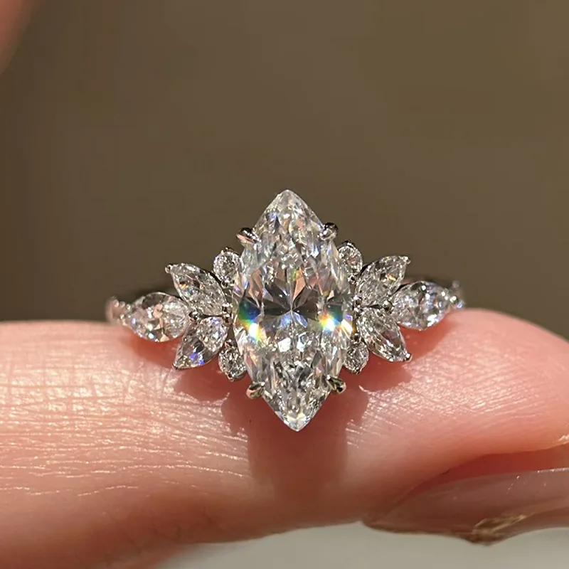 Luxury 18K white Solid Platinum PT950 certifid7*14mm marquise 3 carat moissanite D color ring, fashionable and versatile