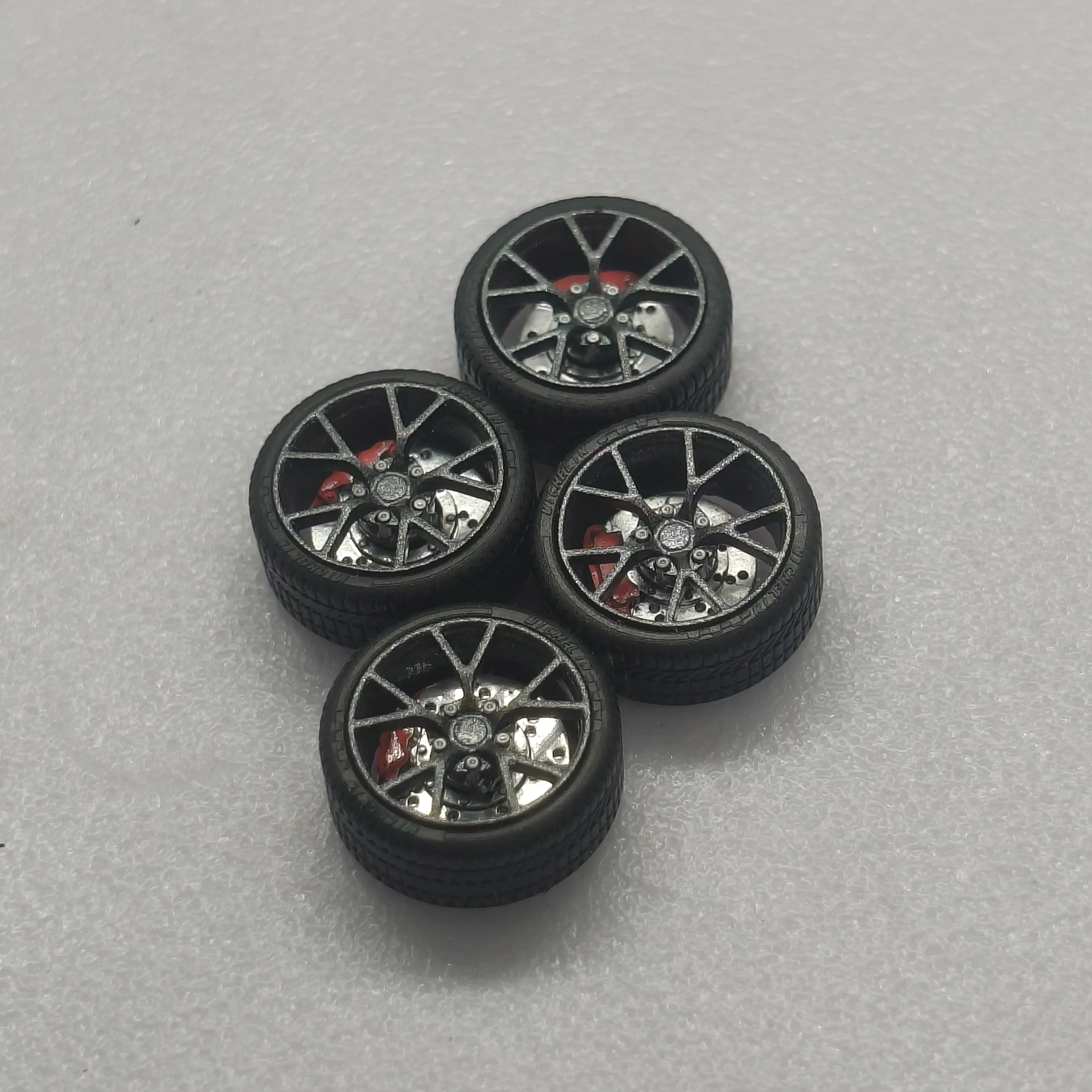 New 1:64 Car Model Modified Wheel Hub Diameter 10.5mm Resin Static Tire Accessories view 4