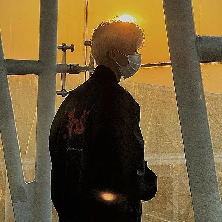 سترة طيار أمريكية بنمط التنين لعام 2025، تصميم عصري للجنسين، سترة بيسبول فضفاضة، ملابس خارجية للشباب، أنيقة ومقاومة للرياح بأ... #4