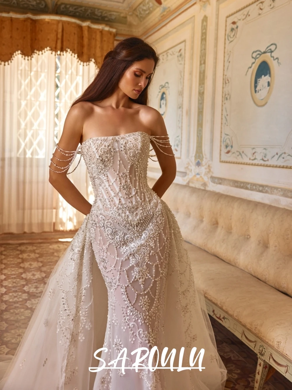 Exquisite Beaded Crystals Wedding Dress With Detachable Train Glamorous Glitter Strapless Mermaid Bridal Gown 2027 Customized