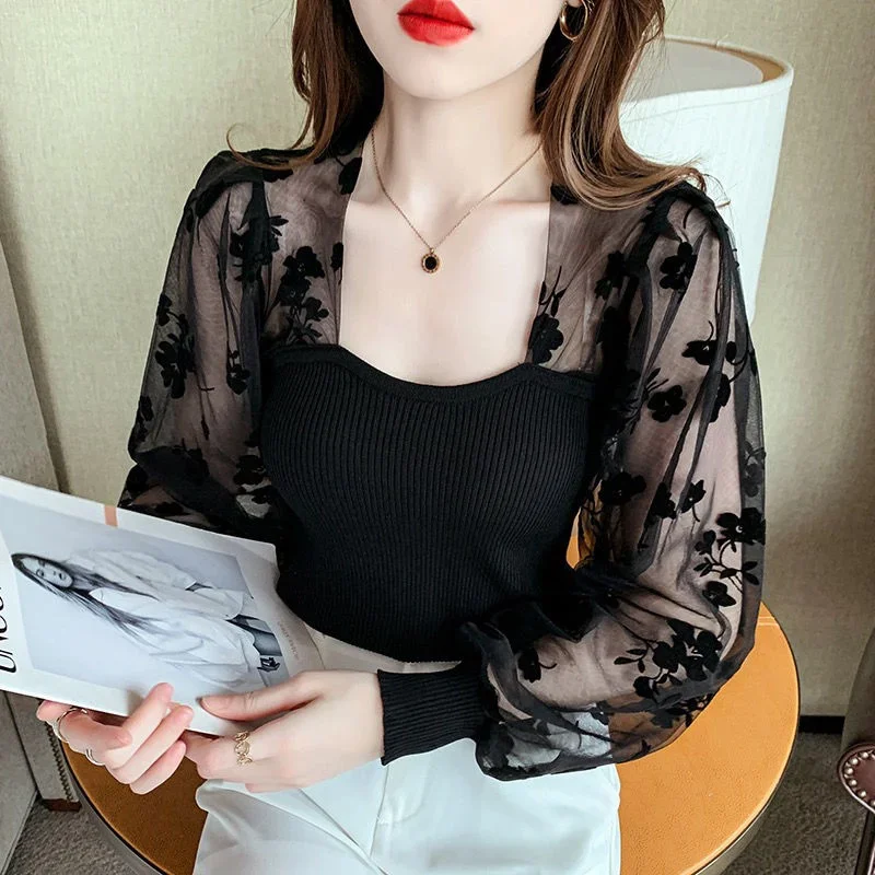 2023 Style Design Small Crowd Splicing Chiffon Shirt Lantern Sleeve Top Blusas Clothes for Women Blouse Shirts