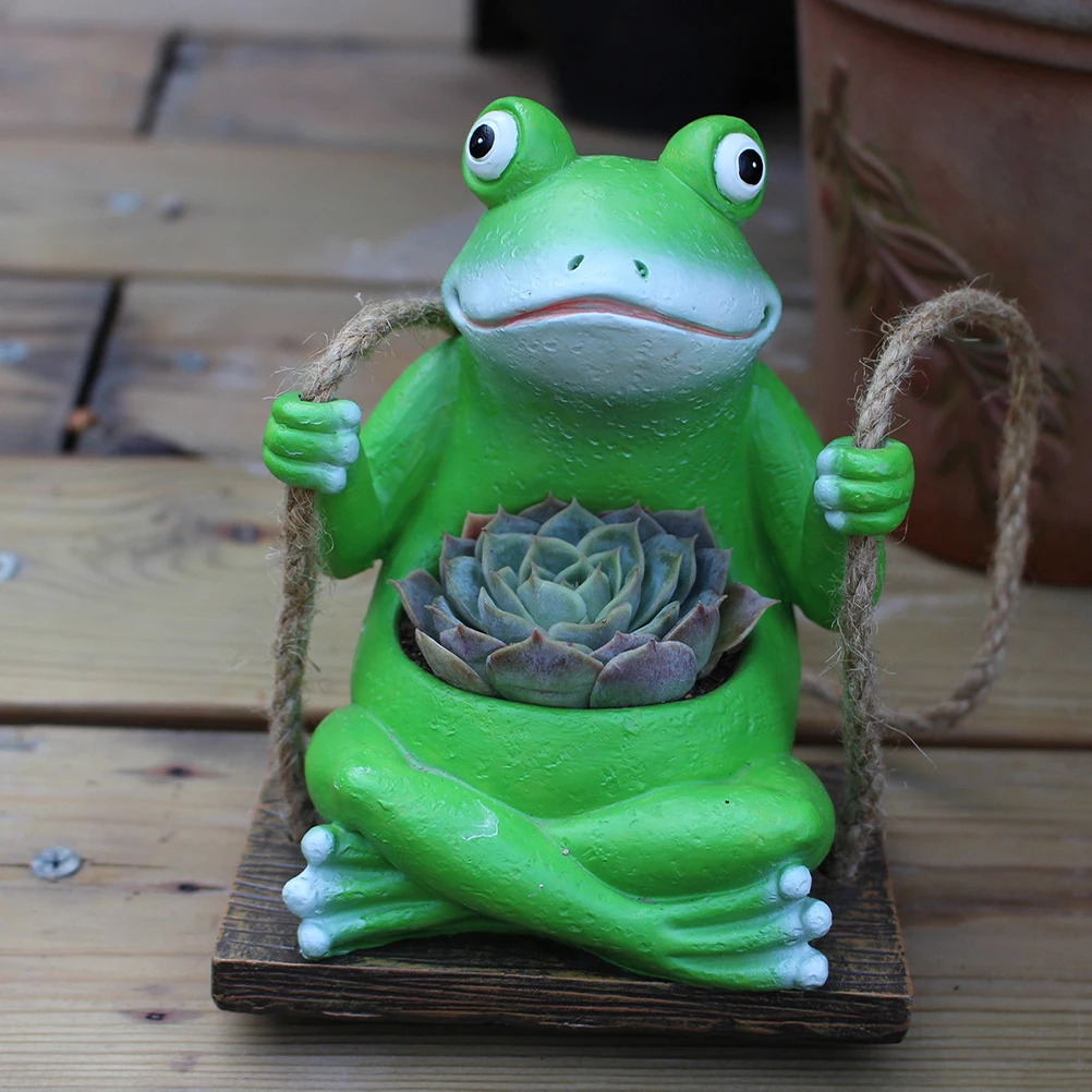 

Frog Hanging Decoration Swing Pendant Garden Yard Balcony Durable Outdoor Ornament Whimsical Design Easy Install Craftsmanship