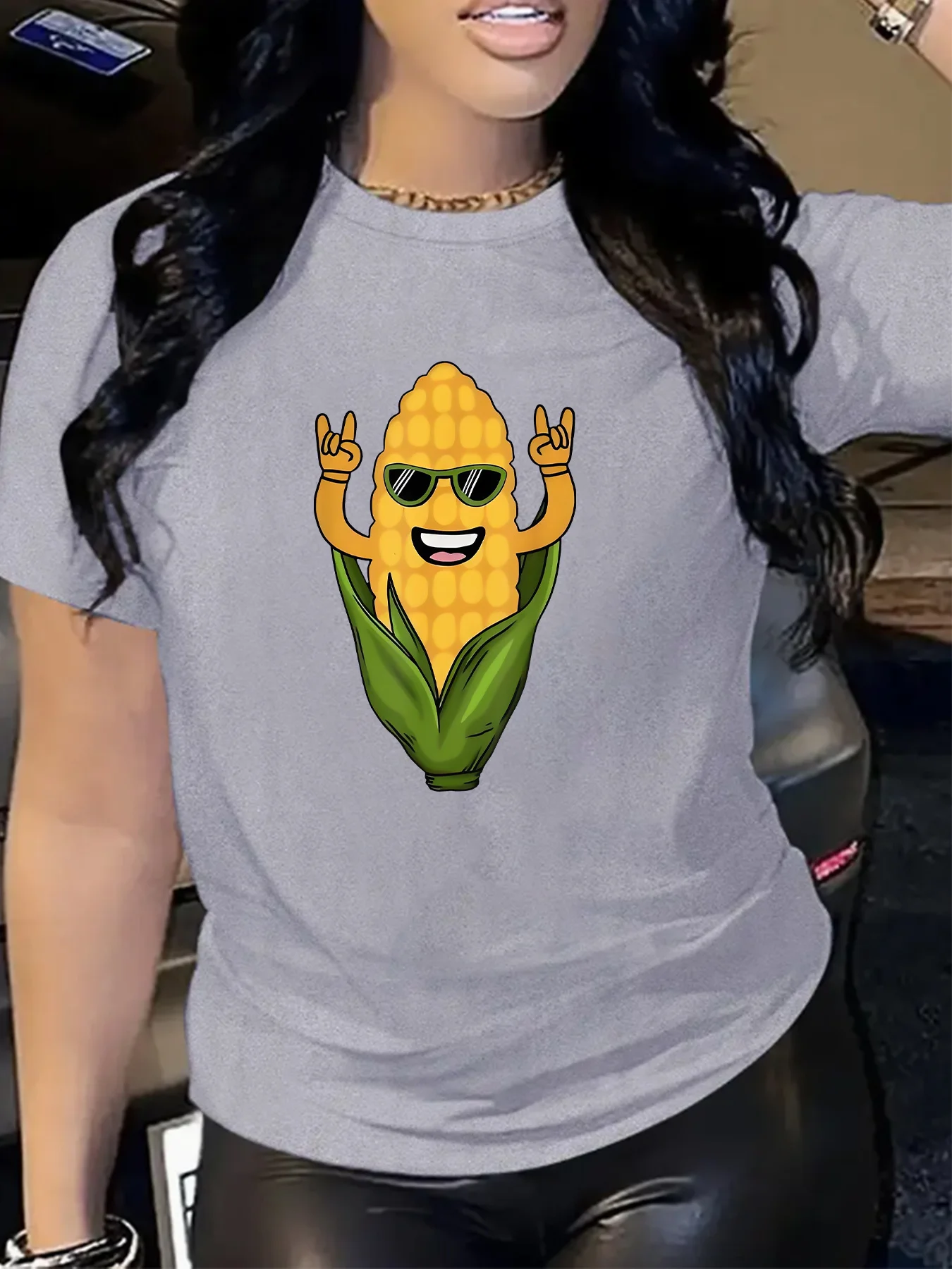 تي شيرت نسائي كاجوال برقبة دائرية بنمط الذرة المرح. بلوزة مريحة بأكمام قصيرة لملابس غير رسمية. تي شيرت يومي. #1