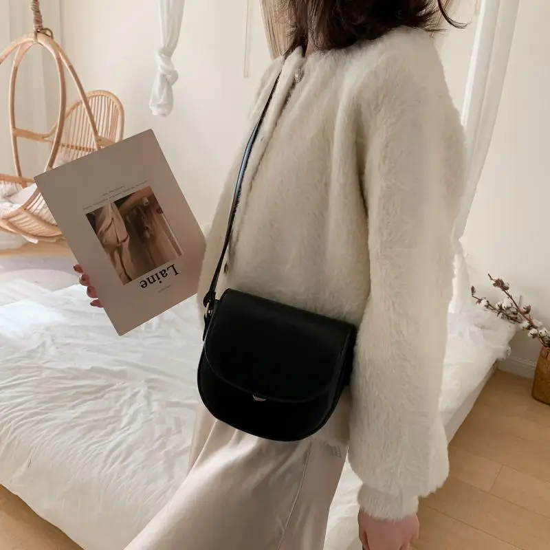 Vintage Mini Bags Women New Fashion Korean Design Shoulder Crossbody Money Bag All-match Exquisite Ins Saddle Handbag Minimalist