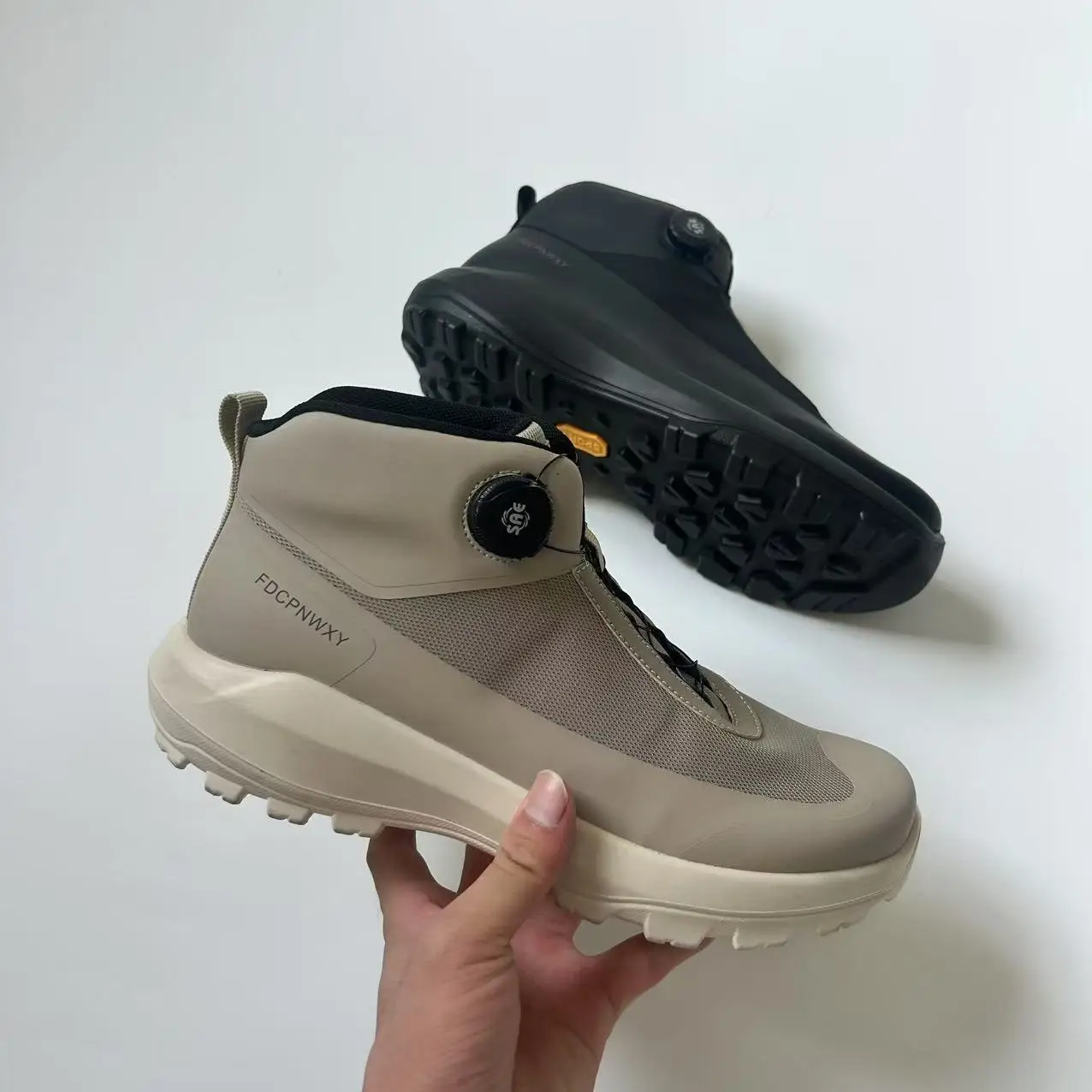 Men's Comfortable Anti-Slip Hiking Trainers Comfortable and Versatile Unisex Hiking Boots for Outdoor Trekking