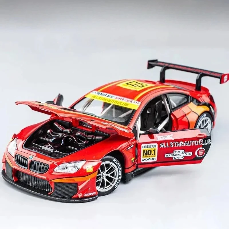 Coche de juguete fundido a presión de aleación 1:24, modelo de sonido y luz, juguete coleccionable para niños, regalo de cumpleaños