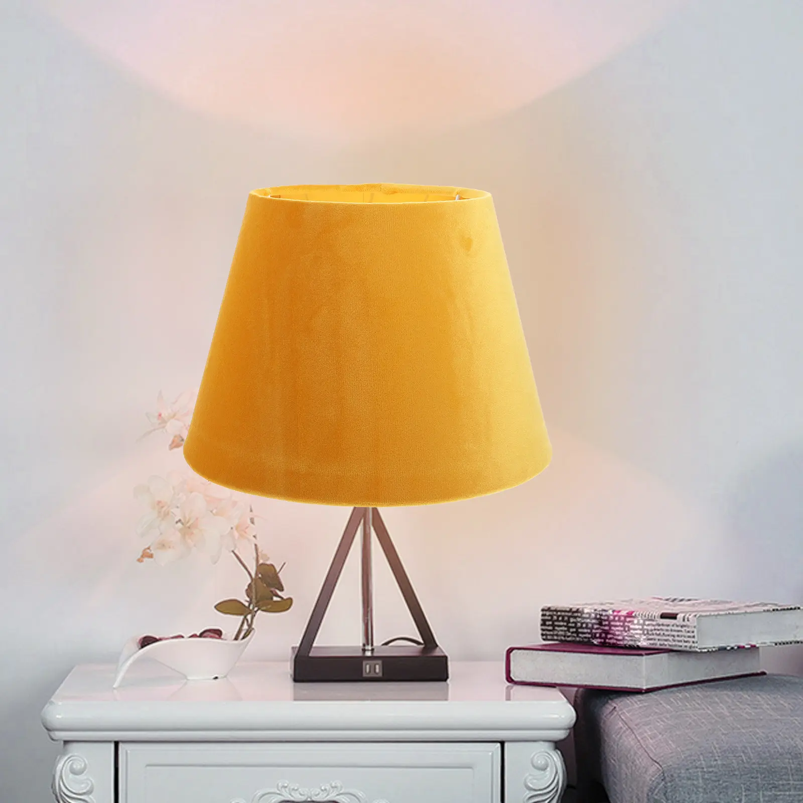 

1Pcs Golden Lampshade High Quality Cloth Lampshade Decorative Simple Style Lamp Shade for Living Room Bedroom Lamp Decor