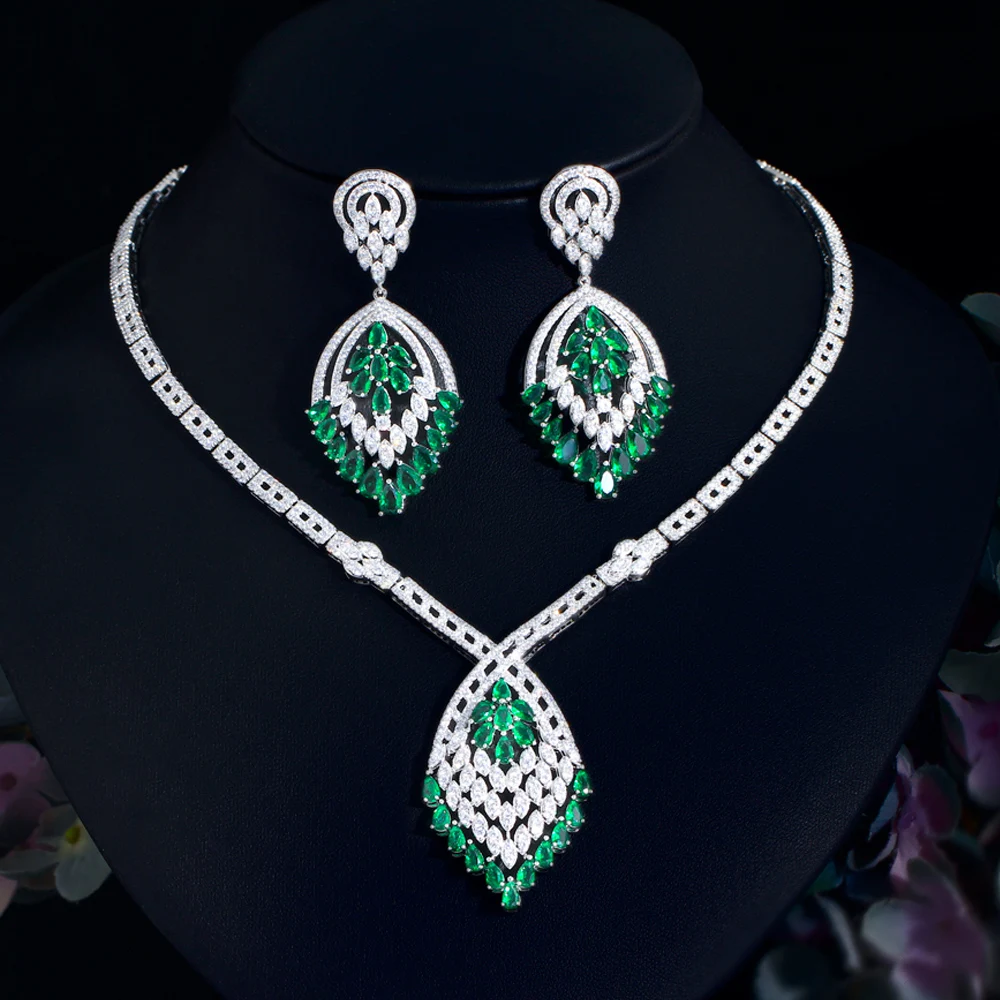 CWWZircons Big Chunky Dangle Drop Green Cubic Zirconia Fringed Chandelier Bridal Wedding Dubai Earring Necklace Jewelry Set T722