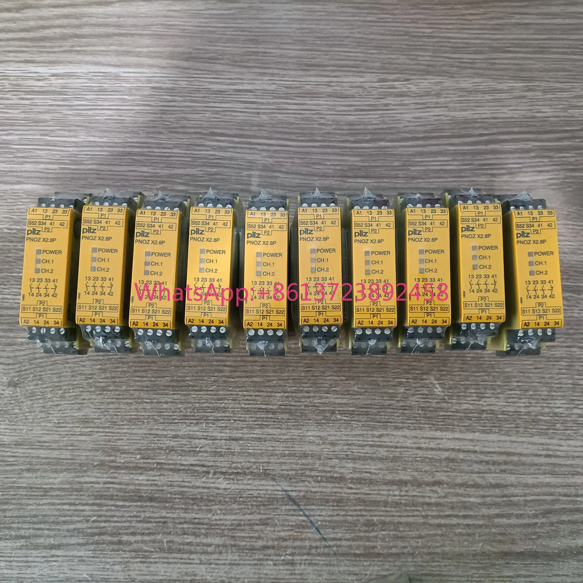 New Pilz PILZ Safety Relay PNOZ X2.8P Model 777301 in Stock
