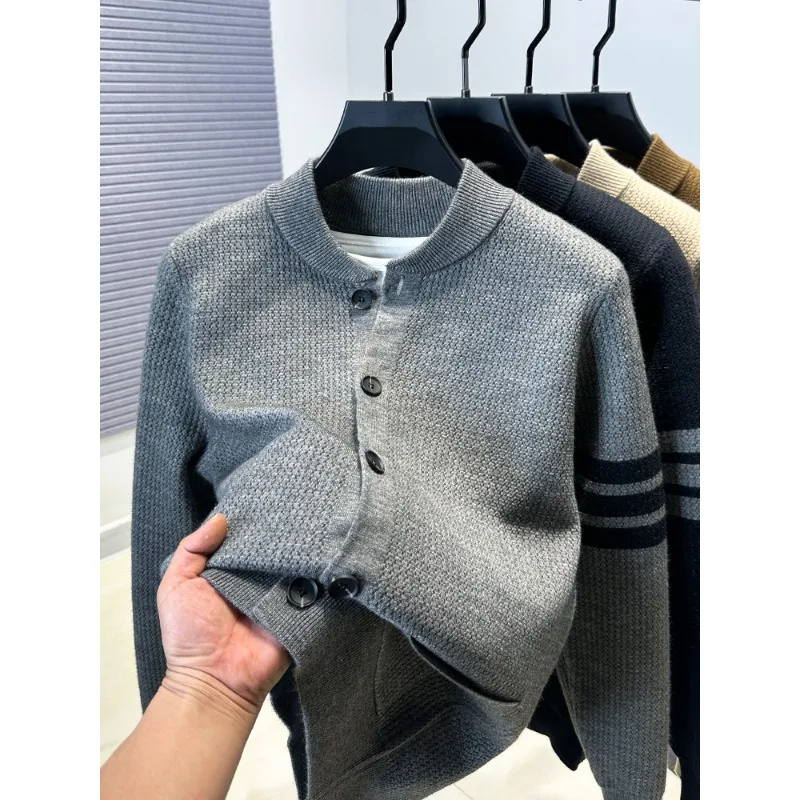 New Sweater Cardigan Men's Korean Version Hong Kong Style Loose and Versatile Trend Ins Sports Knit Sweater Line Jacket