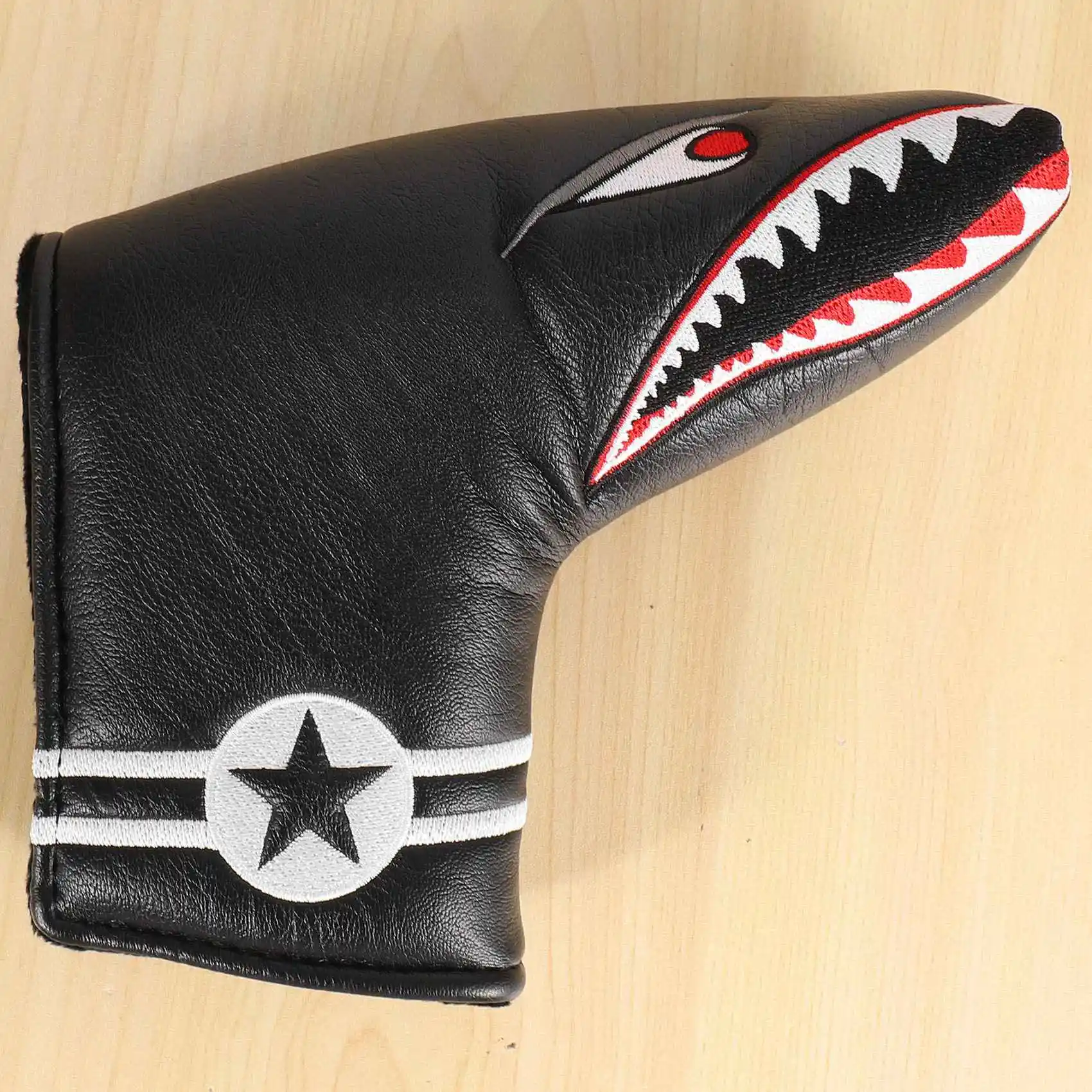 1Pc Black PU Leather With Shark Embroidery Magnet Golf Blade Putter Head Cover Golf Club Putter Headcover