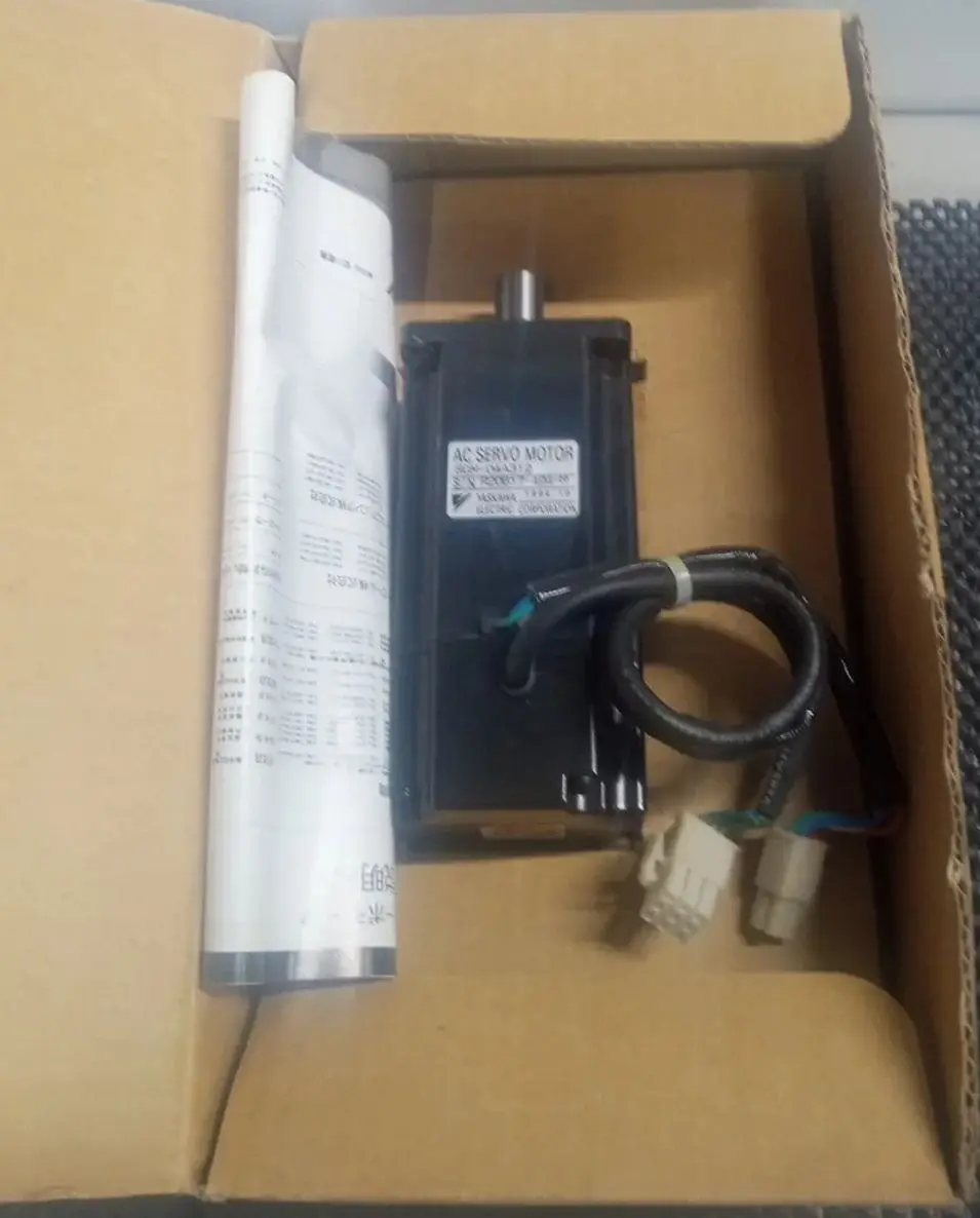SGM-04A312 Brand New Servo Motor Original Genuine，Fast shipping，SGM 04A312
