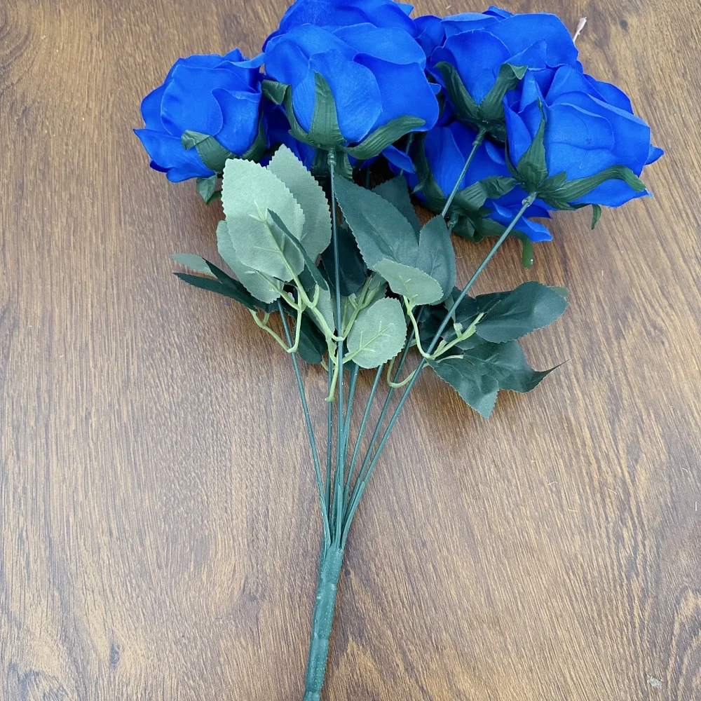 Wunderschöner 9-Kopf-Rosenstrauß, künstliche Blume, blaue Seide, gefälschte Rosen, Brautstrauß, Heim- und Raumdekoration, Hochzeit, Desktop – Detail 11