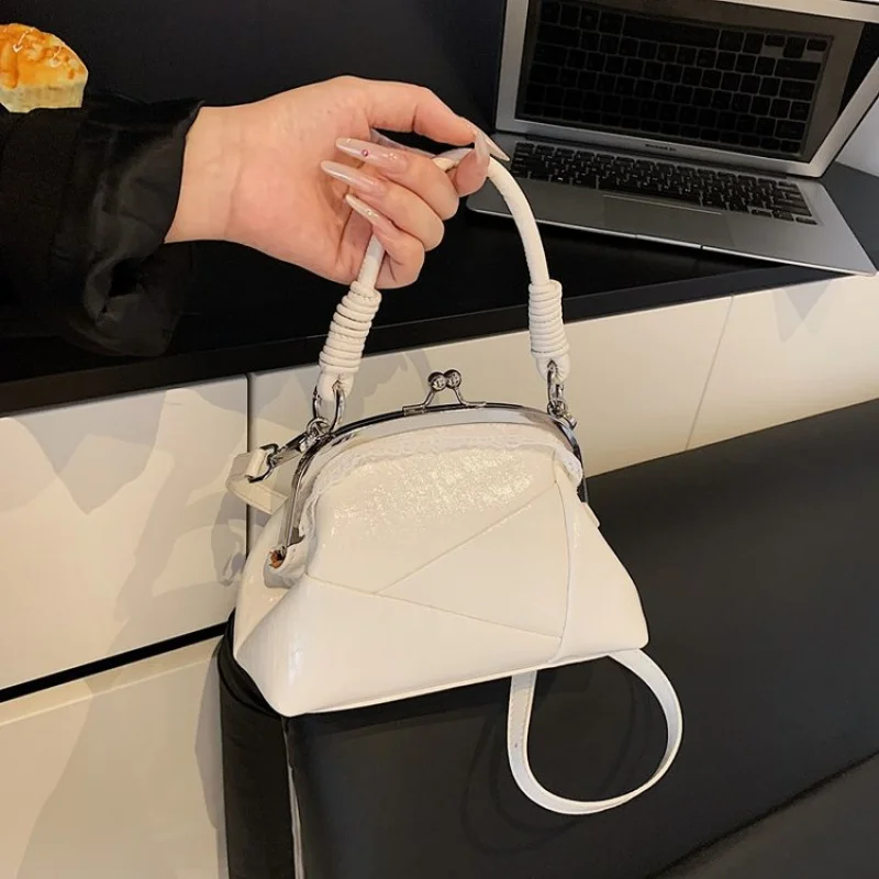 

Chic-luxury 2025 New Ladies Luxury Brand Leather Hand Bag Famous Designer Popular Vintage Classic​