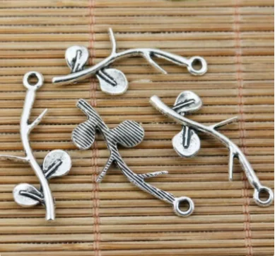 20 stks 31*13mm Legering matel tibetaans zilveren tak charms HWEF2403 hangers sieraden accessoires