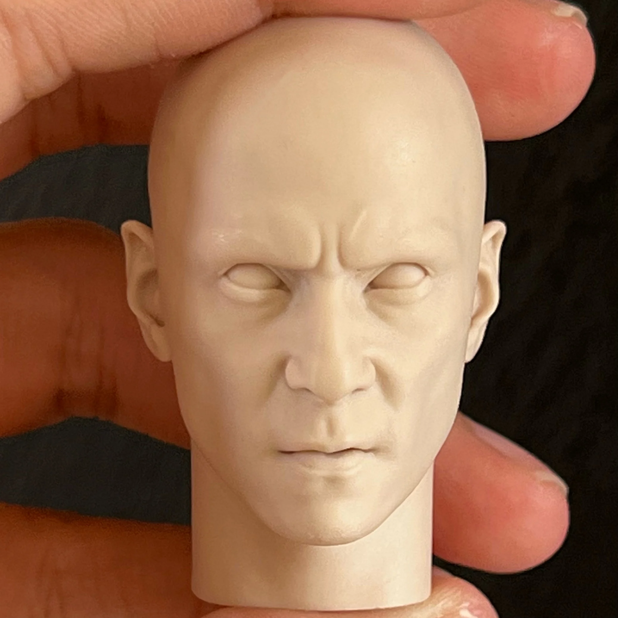 

1/6 Male Soldier DanielWu Unpainted Head Carving Model Toy Accessories Fit 12'' Action Figure Body In Stock