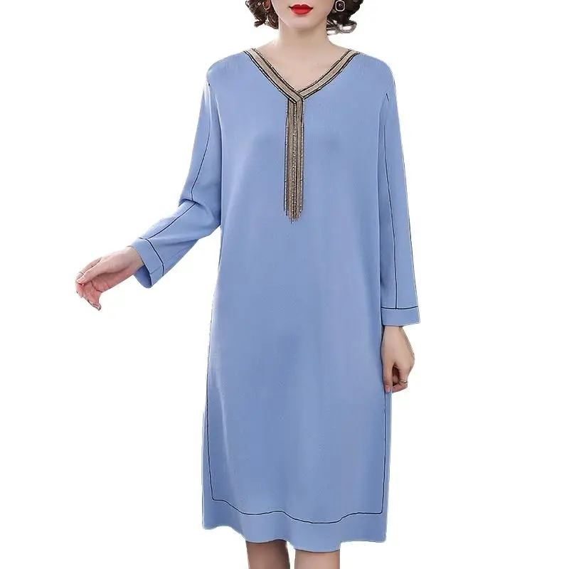 2023 spring new style woolen dress women's chain inlaid long sleeve solid color knitting dress