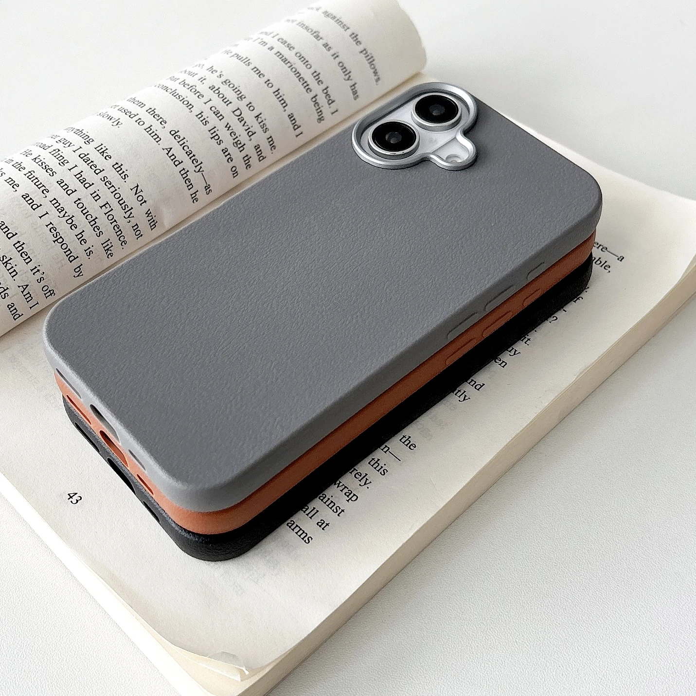 Fashion Leather Texture Retro Brown Phone Case For iPhone 16 15 14 Plus 12 13 11 Pro Max X XS XR Business Shockproof Armor Cover