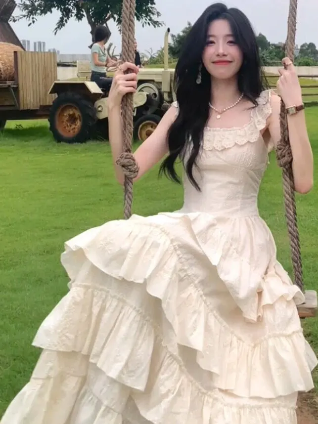 Vestido de Verão Princesa para Férias na Praia, Lindo, Cor Pura, Manga Borboleta, Saia em Camadas, Roupa Fena Estilo ...