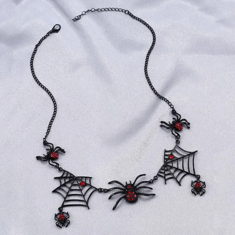 Vintage Black Spider Web Pendant Necklace for Women Men Punk Gothic Exaggerated Design Clavicle Chain Choker Party Jewelry Gifts