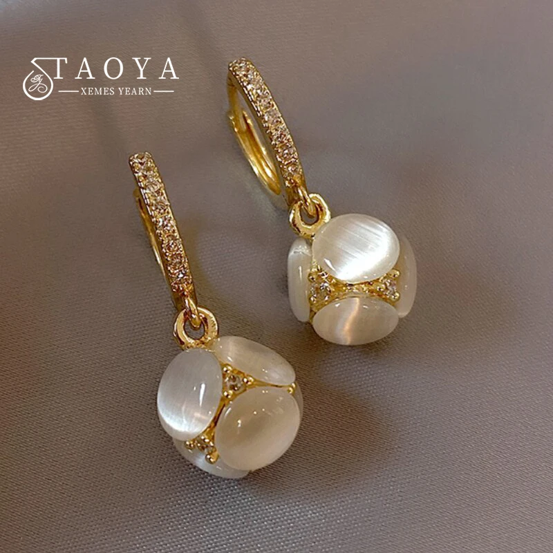 Elegant Cat's Eye Stone Round Ball Dangle Earrings For 2026 New Women's Luxury Design Sensation Ear Jewelry Trending Accessories