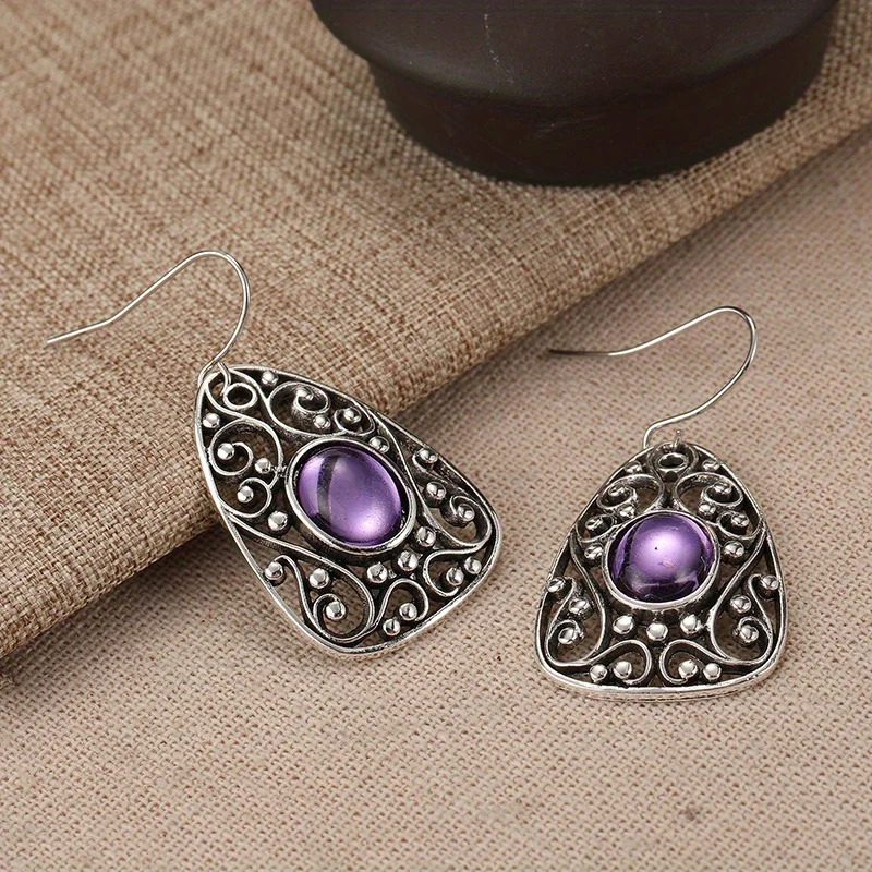 Silvery Vintage Metal Carved Hollow Pattern Pendant Earrings Set with Oval Purple Gemstone Women\'s Ethnic Style Accessories