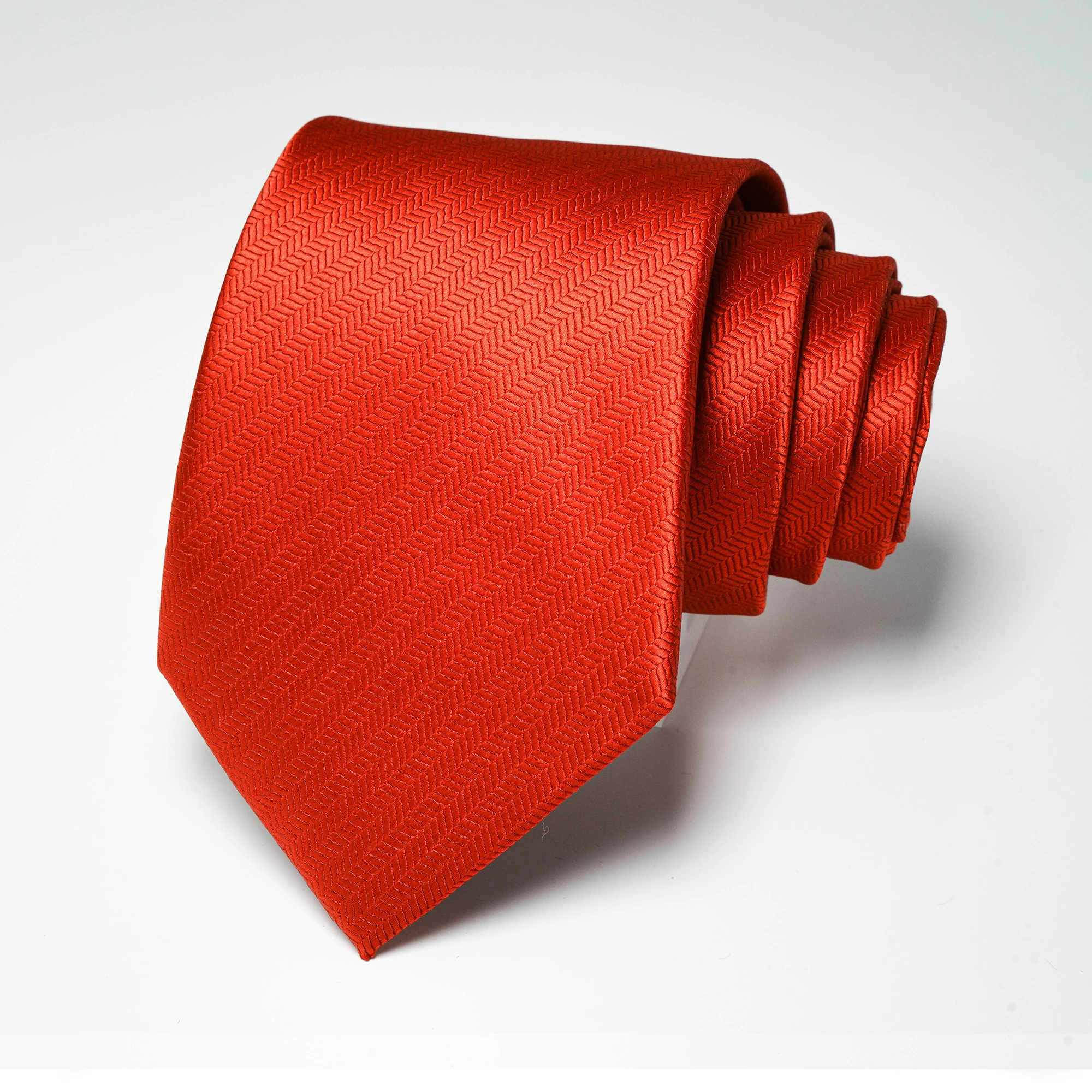 Luxuriöse einfarbige, bestickte Krawatte, 8 cm, hochwertige Seidenmischung, formelle Business-Anzug-Krawatte für Herren. – Detail 5