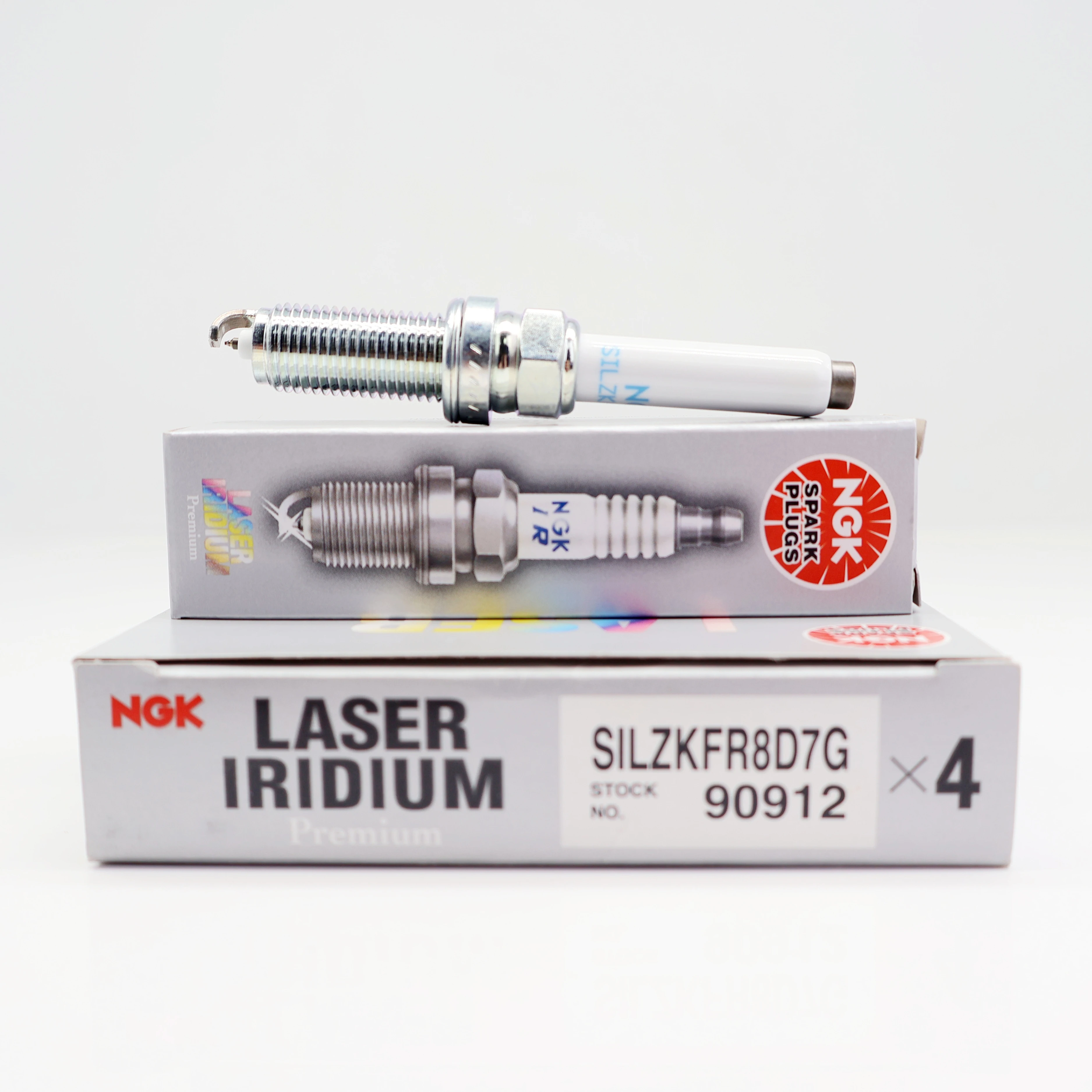 Оригинальная иридиево-платиновая свеча зажигания NGK SILZKFR8D7G【90912】OE 0041597603 - MERCEDES-BENZ/OE 22401-00Q0P - RENAULT