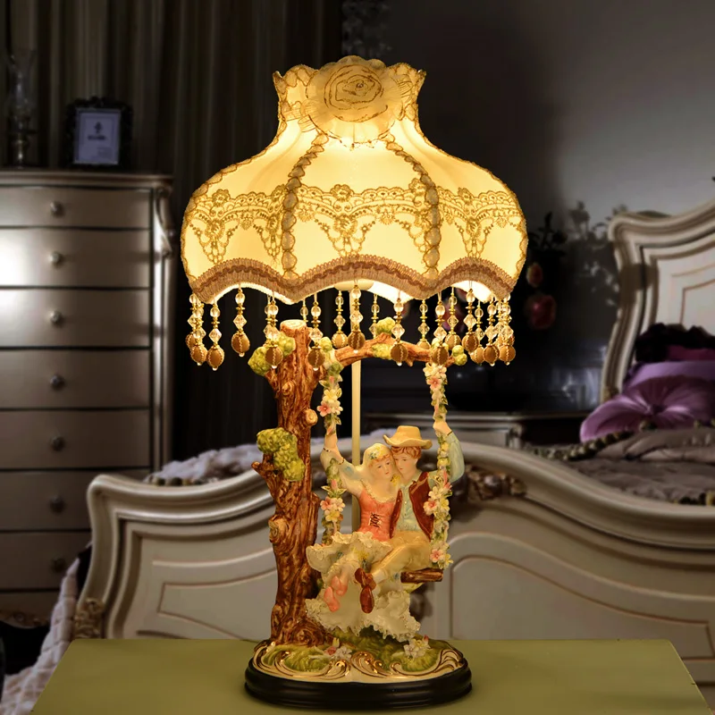 

European living room bedroom bedside warm table lamp, Nordic princess lamp warm and creative fashion wedding room gift table lam
