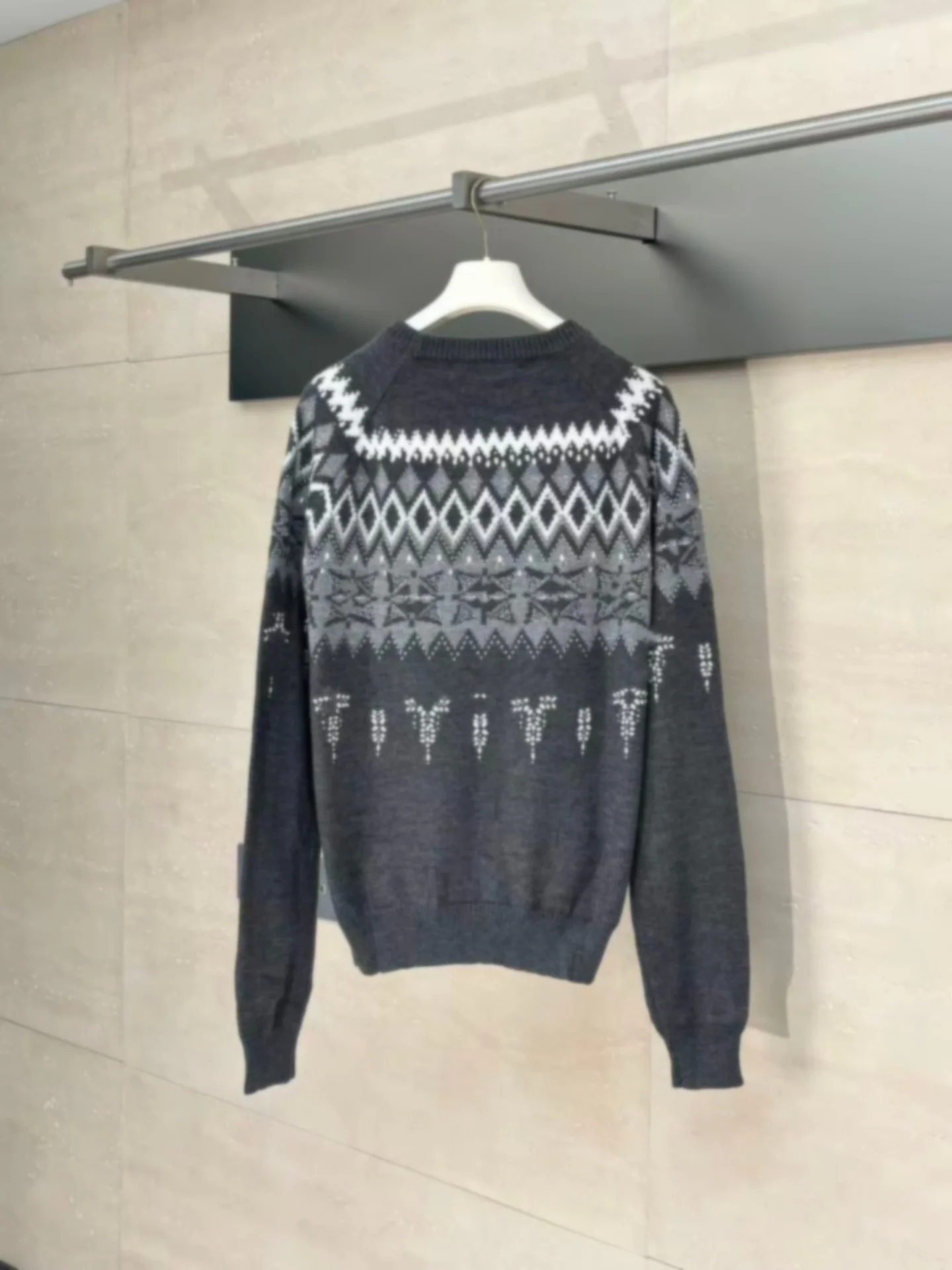 

Элегантный шерстяной свитер для катания на лыжах с бисером, вязаный, унисекс, модный, высококачественный, в ретро-стиле, с круглым вырезом, теплый, для защиты от холода