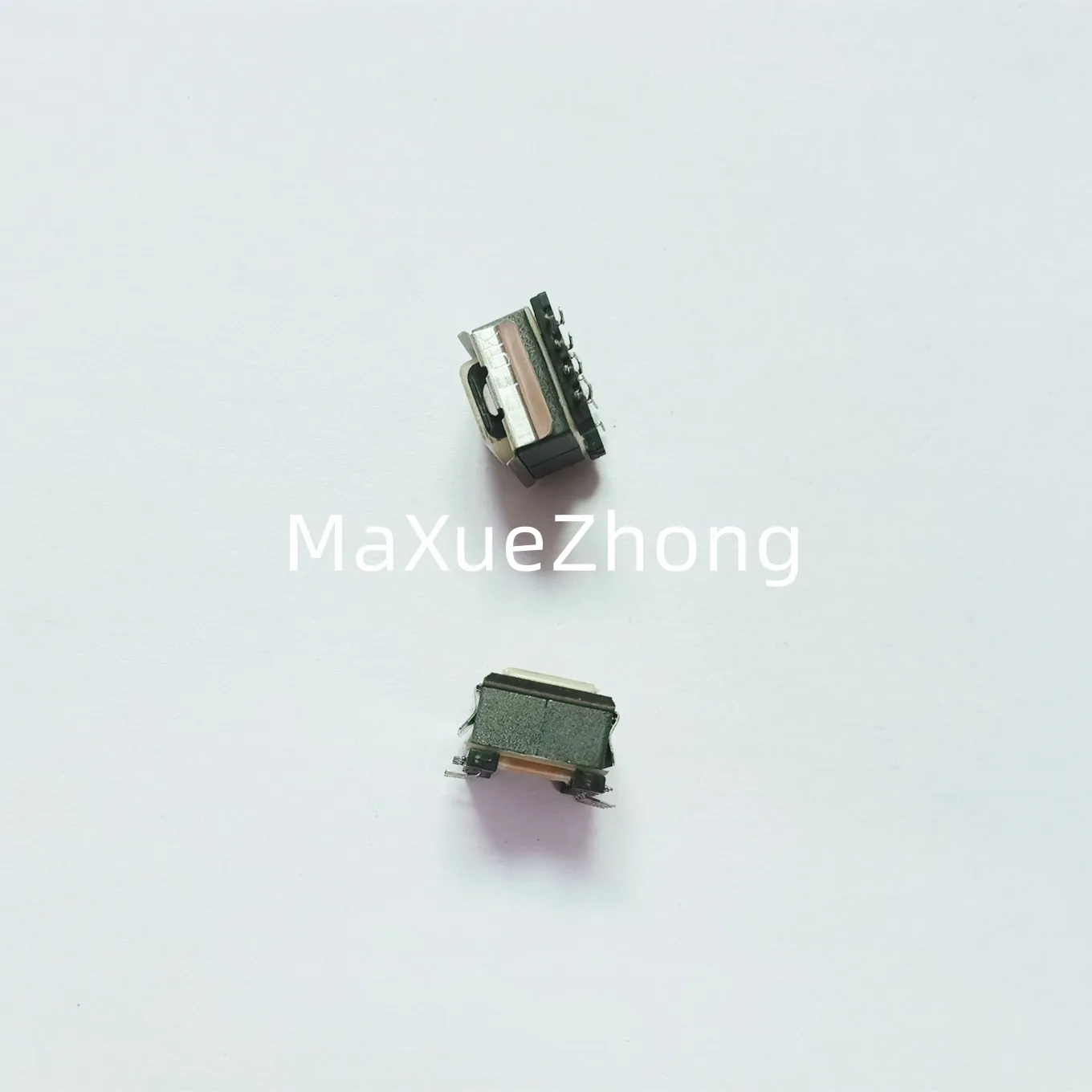 Original new 100% DNT733B SMD EE10 22MH 1CT:2CT with tap 2KV isolated high frequency transformer