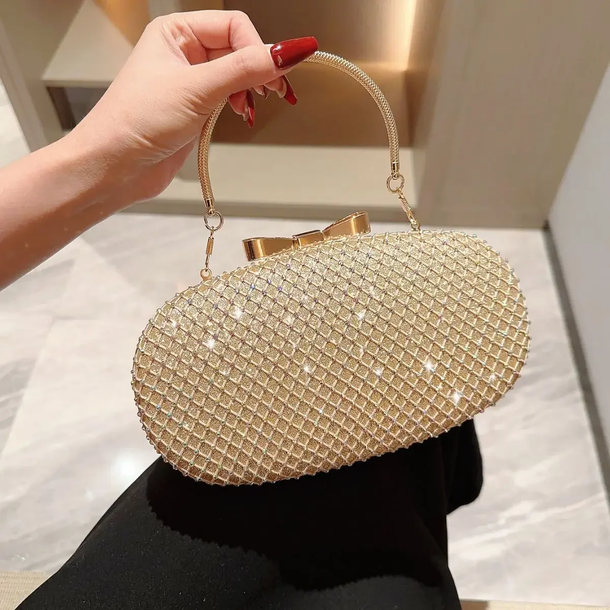 Women Evening Clutch Bag Sparkling Diamonds Handbag Shoulder Crossbody Bags Wedding Prom Party Purse with Detachable Chain Prom