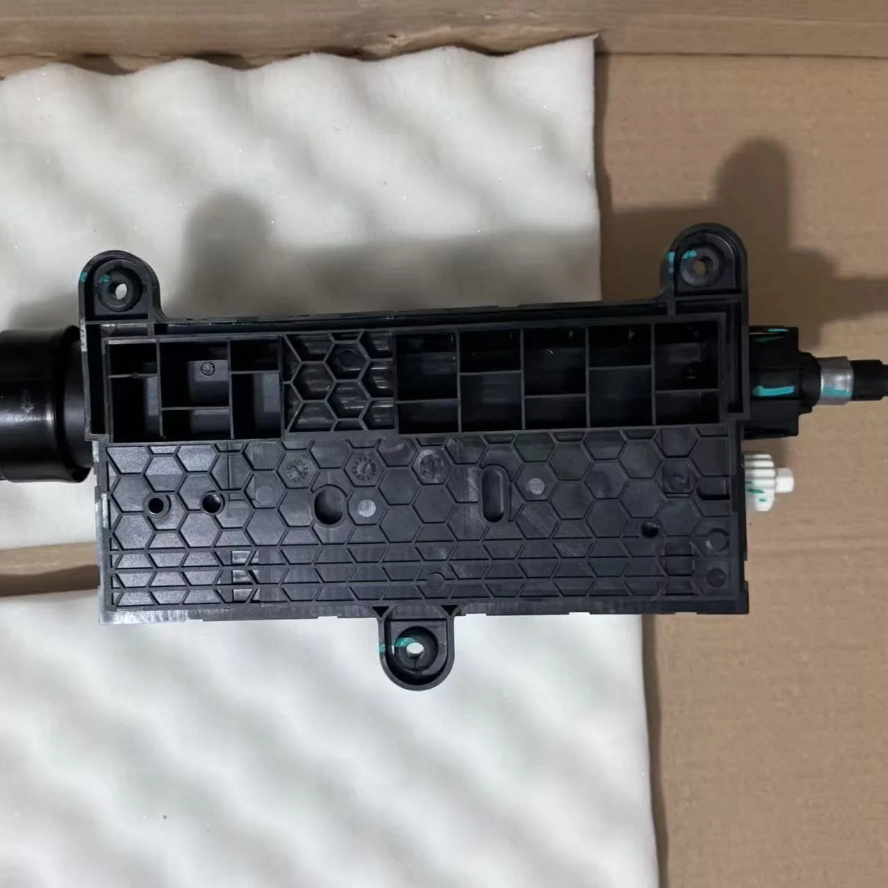 A4479068700 4479067100 4479068700 Parking Brake Module Parking Control Unit Actuator for V260 V260L V250 Vito Viano Metris