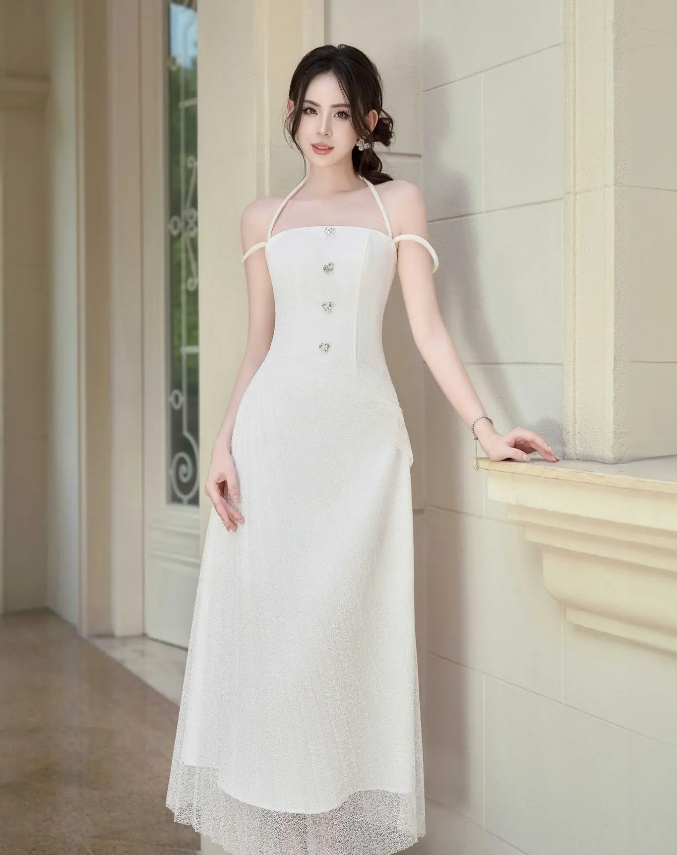 Customized Delicate Crystal Off The Shoulder Lace Evening Dress Elegant A-Line Tea Length Halter Sleeveless Homecoming Dress