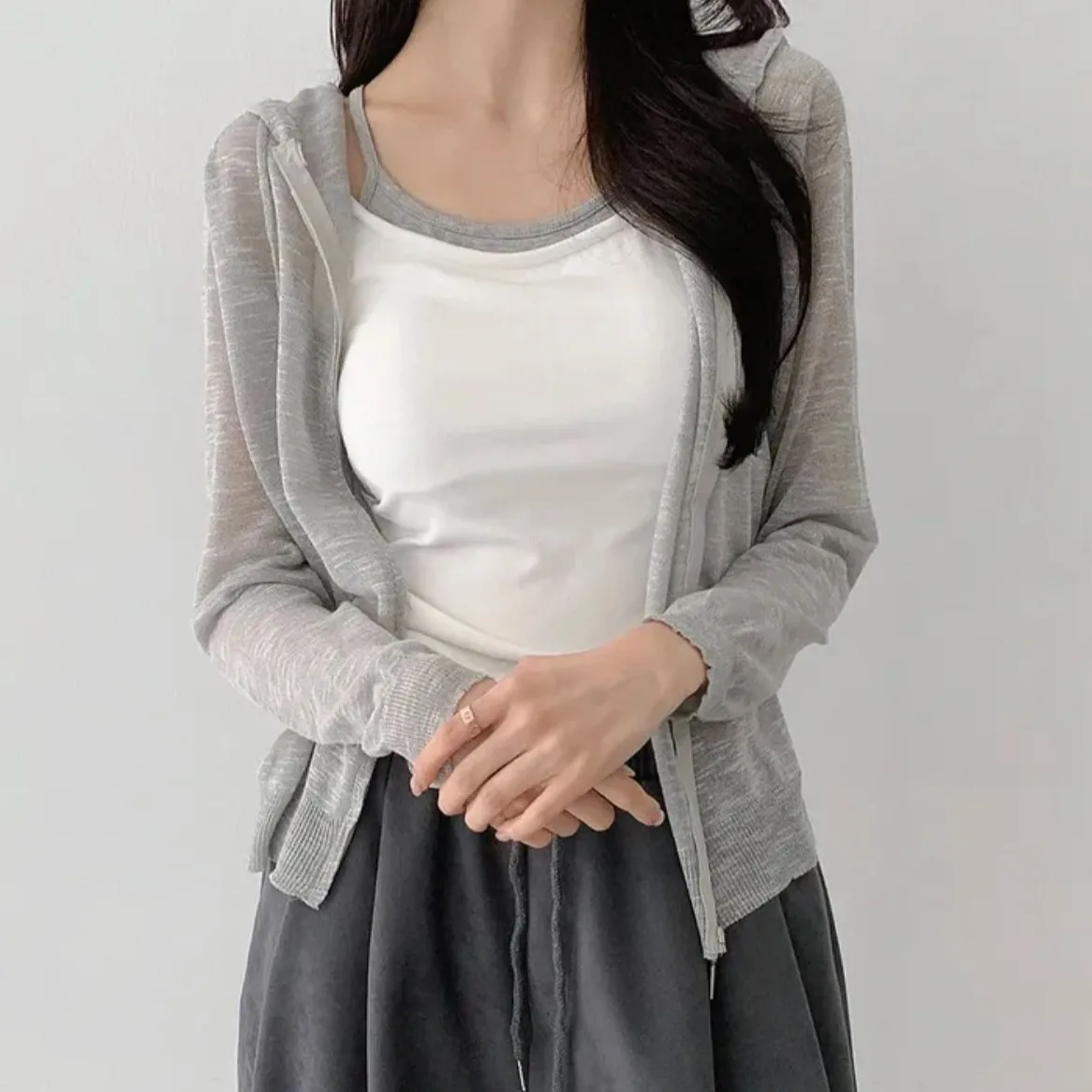 2026 New Korean Style Loose Fit Zipper Cardigan Thin Long Sleeve Hooded Knitted Women's Outerwear Casual Comfortable Summer Coat