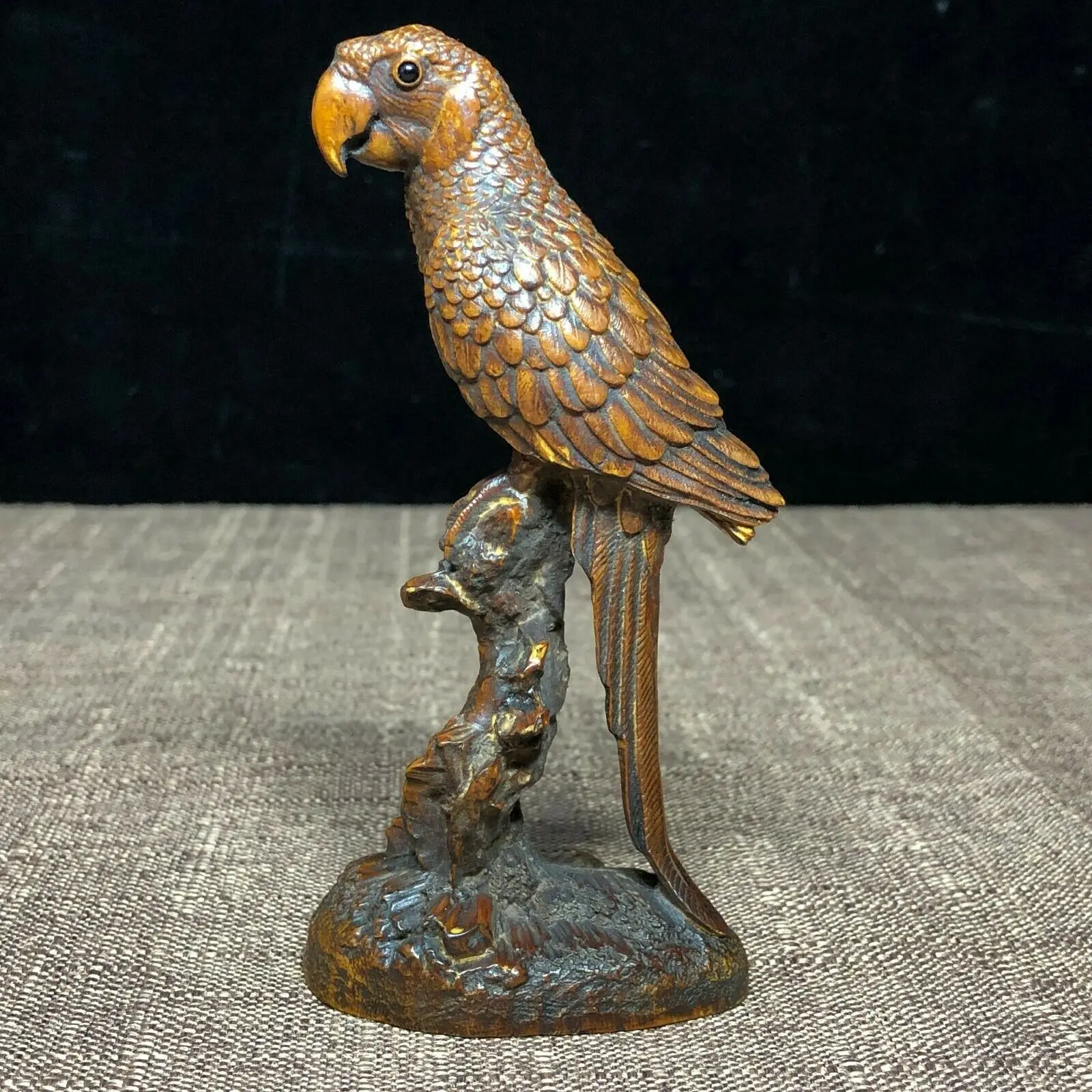 

Vintage Boxwood Collectible Carved Japanese Netsuke Parrot Ornament Bird Statue living room decoration