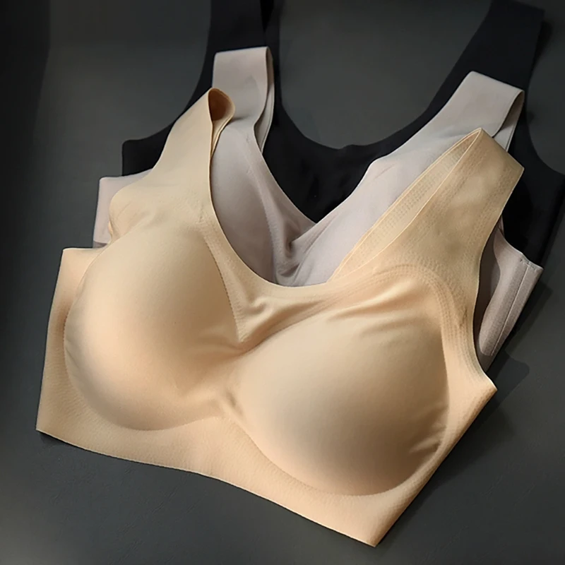 

Women's Wireless Seamless Sleep Padded Bras Invisible Full-Coverage 89% Real Silk Yoga Bralette Bra with Removable Pads