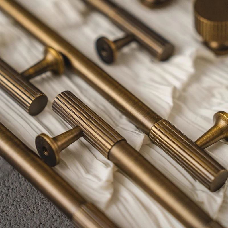 

Antique Bronze Brass Cabinet Handle Linear Knurled Solid Brass Drawer Knobs T Bar Bedroom Kitchen Cupboard Hardware and Knob