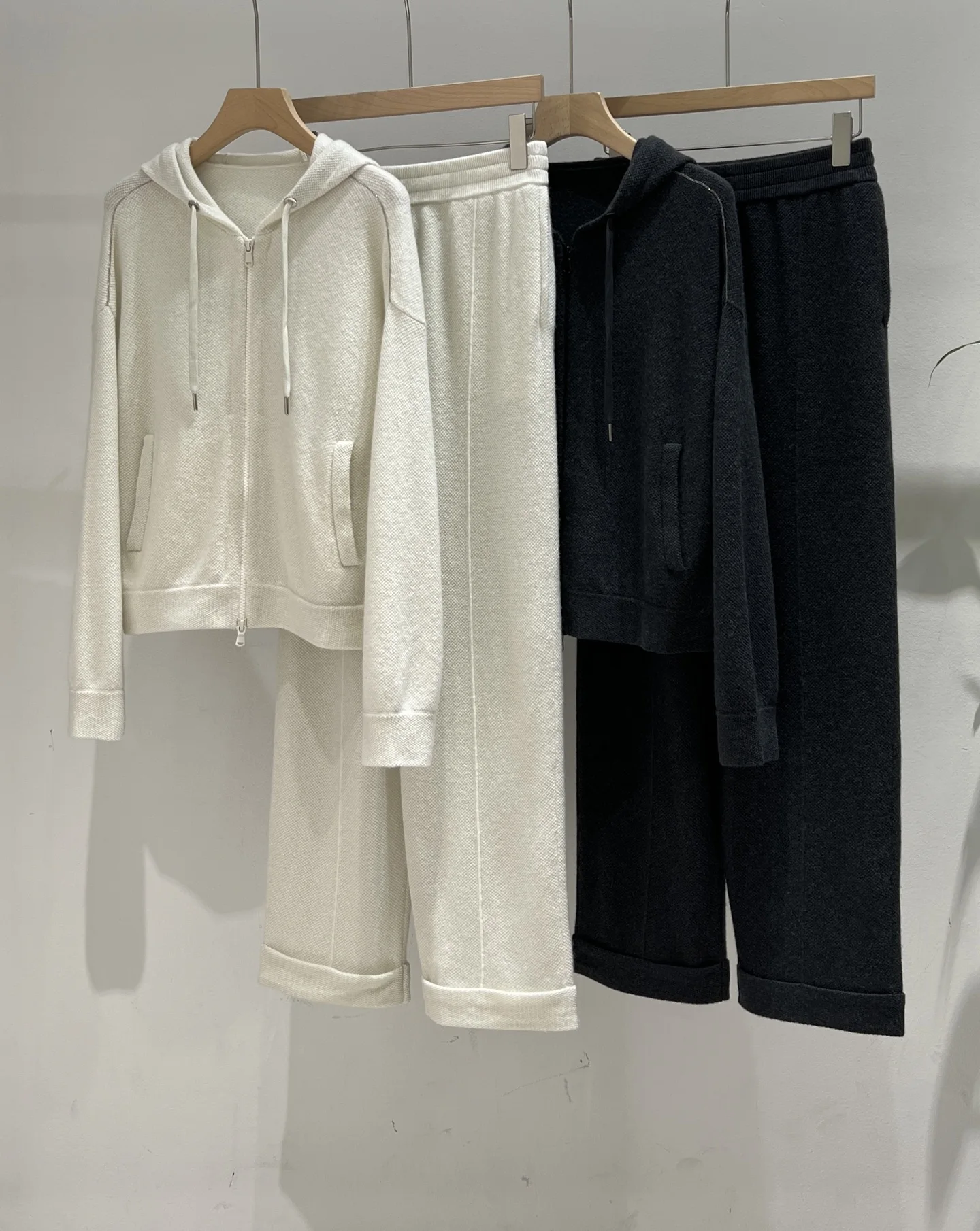 2026Women's Autumn/Winter Wool Knit Set: Hooded Zip-Up Cardigan Jacket and Wide-Leg Pants